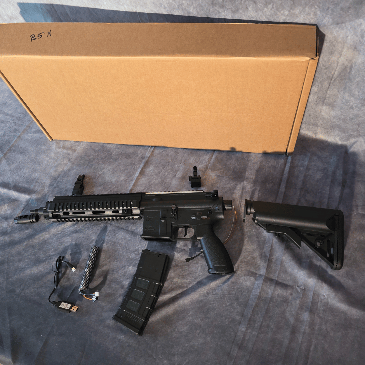 M416 Mil Pro Schwarz - Elektrischer Gelblaster