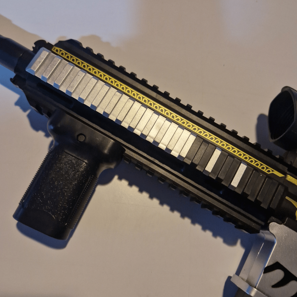 M4 Silver Spurs â Elektrischer Gelblaster