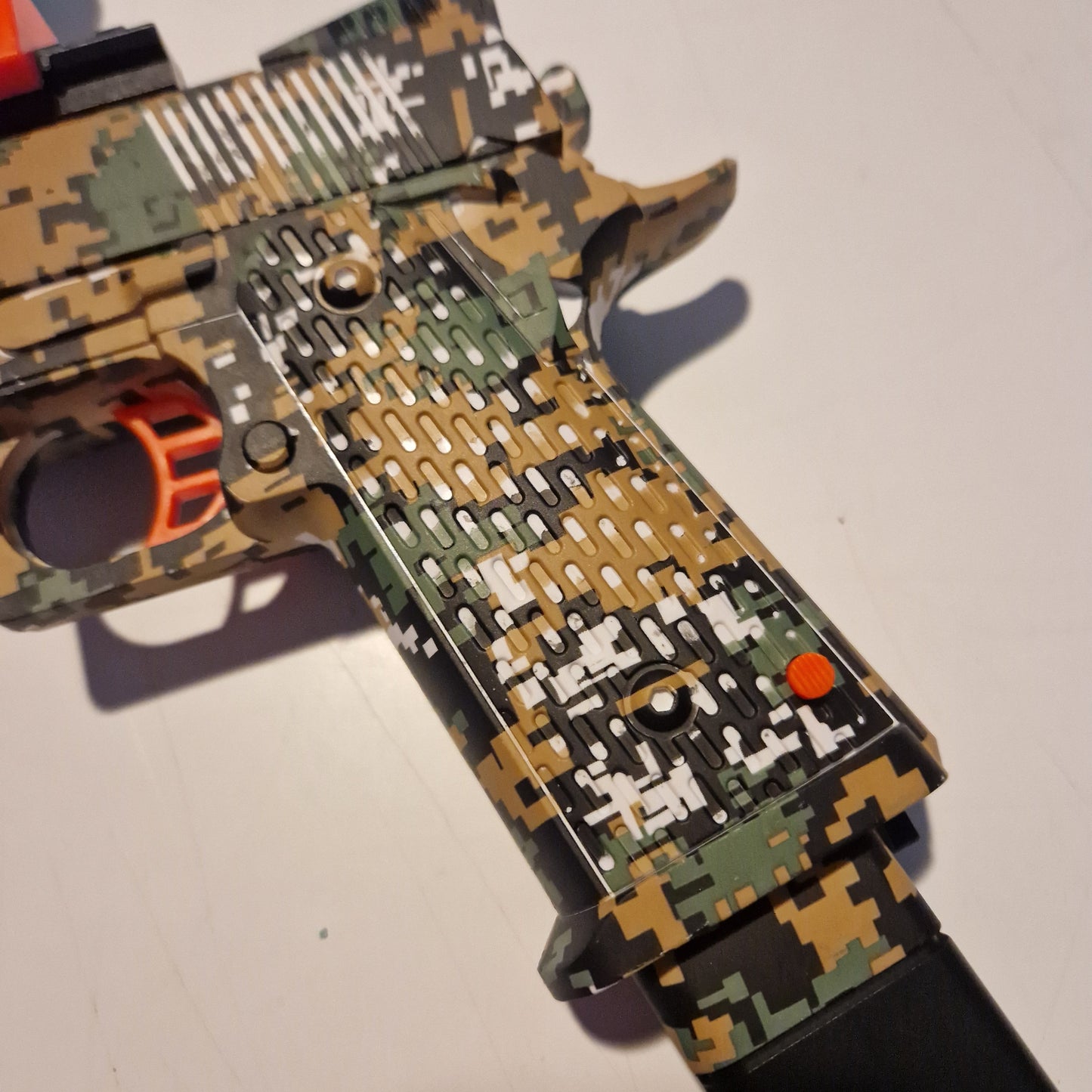 1912 – Elektrischer Gelblaster